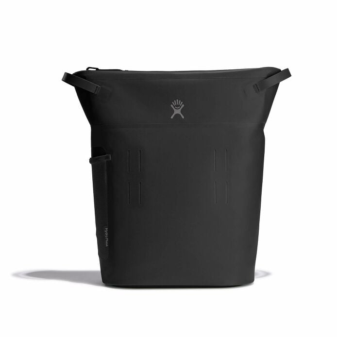 20-l-day-escapetm-pack-b8 20-l-day-escape-soft-cooler-pack-black-straight-on.jpg