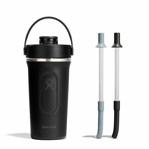 shaker-bottle-and-straw-bundle-x1 group_187_1__1.jpg