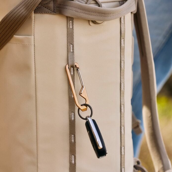 carryouttm-backpack-22-l-g1 hf_carryout_bouwer_d1_l1_torrey_pines_lifestyle_1838_2.jpg