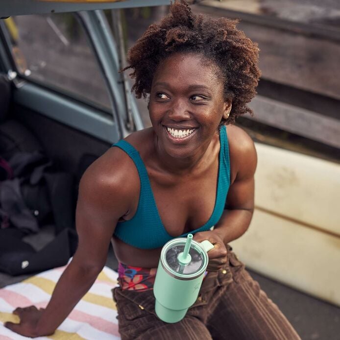 24-oz-travel-tumbler-y6 hf_s26_mcinnis_0259.jpg