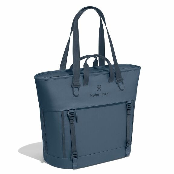 carryouttm-soft-cooler-tote-30-l-h5 maxiit384-carryout-tote-30l-harbor-blue-angled_1_1.jpg