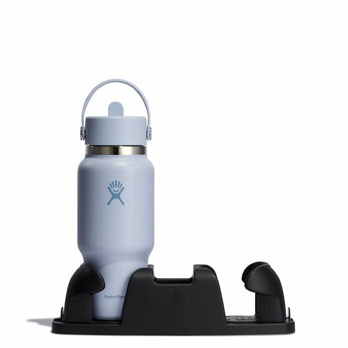 24-oz-travel-bottle-with-flex-straw-cap-i1 surf-travel-bottle-in-cuplholder_2_8_1.jpg